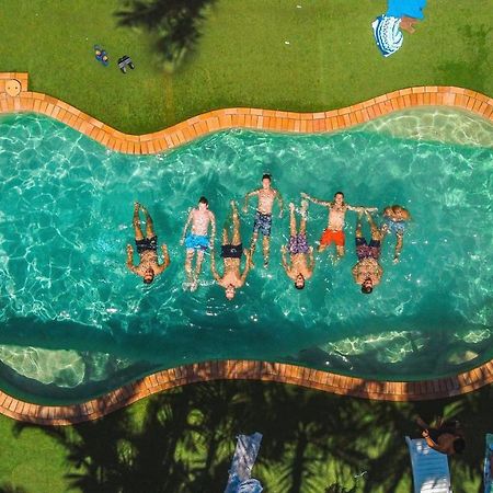 Budds In Surfers Backpackers Gold Coast Exterior photo